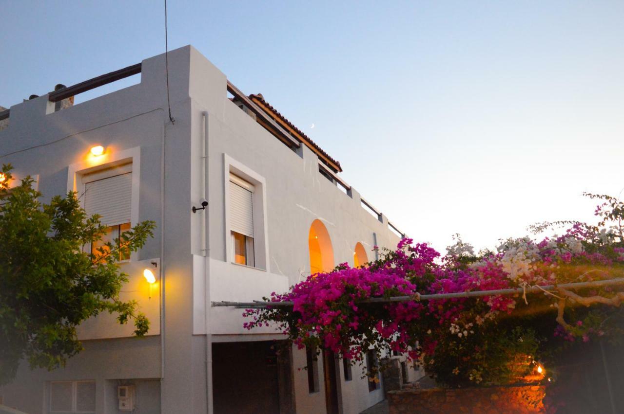 United Blue Resorts - White Sand Karteros Ngoại thất bức ảnh